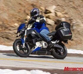 2008 buell ulysses xb12xt review motorcycle com, With the lower sport tuned suspension on the new Uly stability in the corners is enhanced when compared to the longer travel Ulysses XB12X