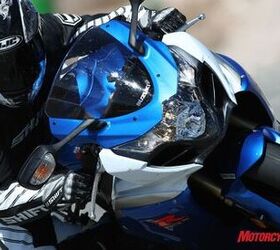 2009 suzuki gsx r1000 review motorcycle com, Comin at cha