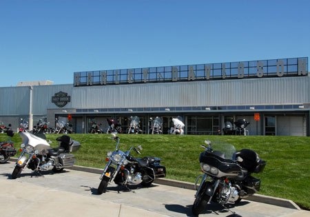 h d kansas city unions ratify labor deal, Workers at Harley Davidson s Kansas City Mo factory agreed to a new seven year labor deal