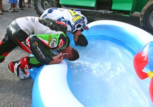 ama sportbike 2009 vir results, Josh Herrin and Jamie Hacking found a good way to cool off at VIR
