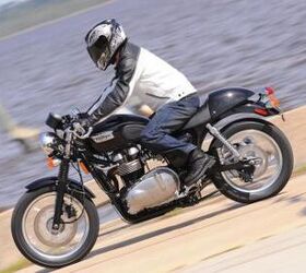 2009 triumph thruxton review motorcycle com, The 2009 Thruxton benefits from fuel injection new to all Modern Classics in 09 and friendlier ergos thanks to handlebars that are now higher and closer to the rider