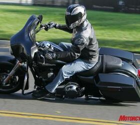 2009 harley davidson street glide review motorcycle com, The robust new frame used on all Harley touring models offers big improvement to handling The frame s stability breeds confidence in virtually every riding situation