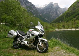 moto guzzi norge 1200 first ride report motorcycle com, Welcome Norge It was about time even true Guzzistas were forgetting