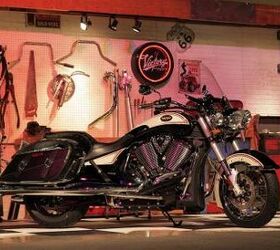 2012 Victory Cross Country Tour Preview | Motorcycle.com