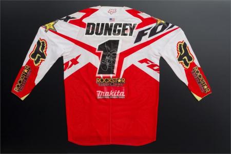 dungey donates gear for japan