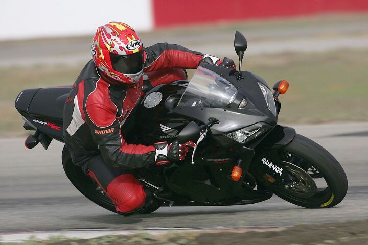 2005 honda cbr 600rr motorcycle com, Solid