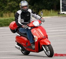 2010 kymco scooter lineup intro motorcycle com, Thanks to its 12 inch wheels the Like 50 is very easy handle