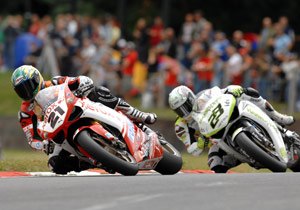 wsbk honda racer dies after crash, Troy Bayliss had tire problems in both races but still managed to increase his lead in the standings