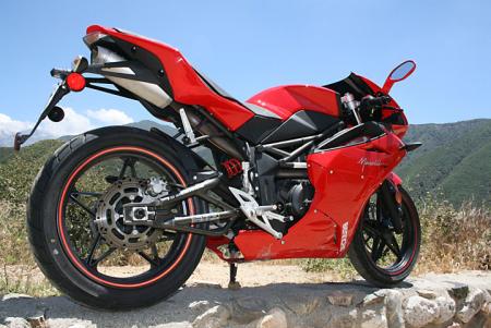 2010 bennche megelli 250r review motorcycle com, The Bennche Megelli 250R strikes a dramatic pose
