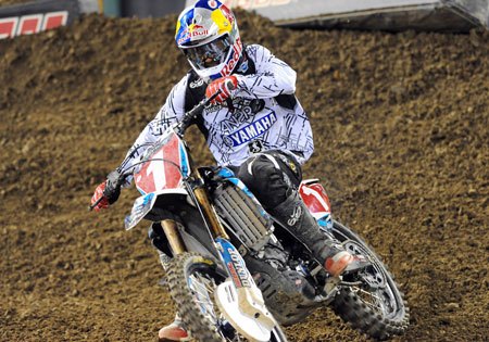 ama sx 2010 anaheim ii results, An injury suffered in the previous round may end James Stewart s hopes of defending his AMA Supercross title