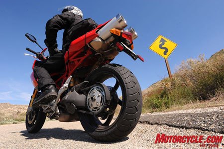 metzeler roadtec z6 interact tire review, The new Roadtec Z6 Interact may prove to be the perfect tire for every road