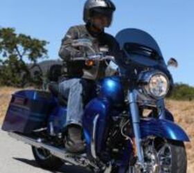 2013 harley davidson cvo overview motorcycle com, The Wind Splitter windshield with adjustable venting works but some may not approve of its styling and for that it s detachable