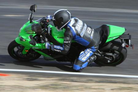 2010 kawasaki zx 10r review motorcycle com