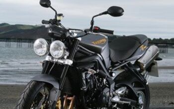 2009 Triumph Street Triple R Review - Motorcycle.com