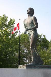 lake superior circle tour, The Terry Fox Monument greets visitors to Thunder Bay
