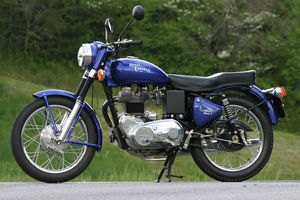 royal enfield bullet sixty 5 riding impression motorcycle com, MO goes high tech Royal Enfield also does our HTML coding