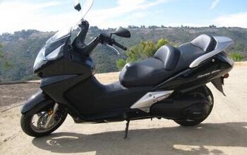 2011 Honda Silver Wing ABS Review - Motorcycle.com