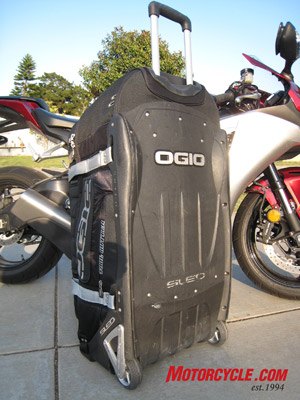 ogio 9800 gear bag review, The tough nylon underbelly of the Ogio 9800 is what makes it stand apart Its SLED Structural Load Equalizing Deck system is strong and gives the bag its responsive handling