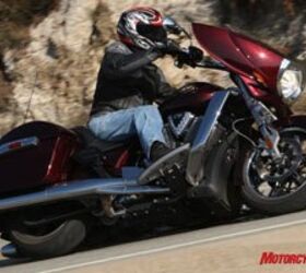 2010 victory cross country review motorcycle com, Light steering effort and a nearly unflappable chassis beg for use of the Cross Country s liberal lean angle Tipping Victory s newest bagger into in a turn like this is easy