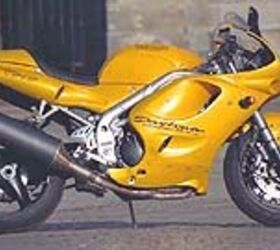 first impression 1997 triumph t595 daytona motorcycle com
