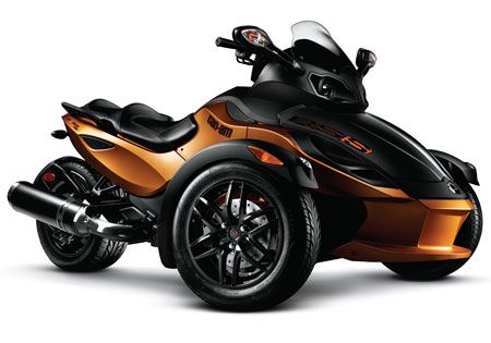 2011 can am spyder line up announced, Two tone coloring and blacked out components give the Cam Am Spyder RS S a more aggressive look