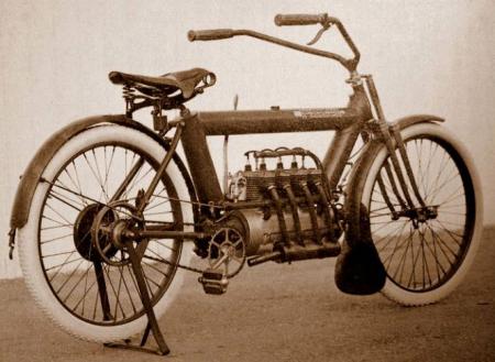 motorcycle history part 2, A company ad summed up the Pierce when it stated Pierce motorcycles are not made to compete in price but to surpass in quality It is a deluxe motorcycle for discriminating riders