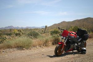 iron heart 1000, Peering north from U S 60 toward the Superstition Mountains