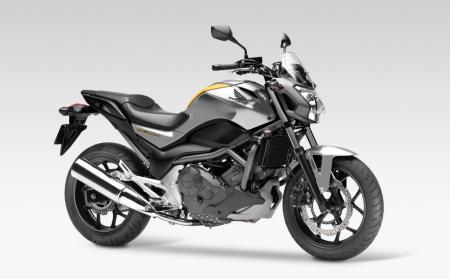 motorcycle beginner year 2 buying your next bike, Available in Canada the NC700S has a shorter wheelbase and lower bars and less suspension travel than the NC700X while weighing about 7 pounds lighter