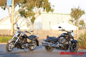 2008 victory models motorcycle com, New for 08 the Kingpin 8 Ball right is blacked out just like the Vegas 8 Ball but still has all the comfort and handling of the standard Kingpin
