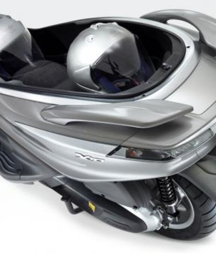 2012 piaggio x10 350 review motorcycle com, Ample storage large grab handles and roomy floorboards make the X10 a practical option for two up riding