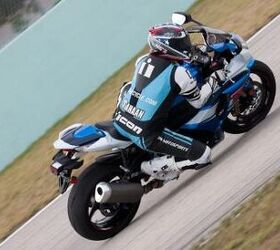 2012 suzuki gsx r1000 review video motorcycle com, Despite a highly composed front end under braking feedback at full lean didn t inspire complete confidence in the front