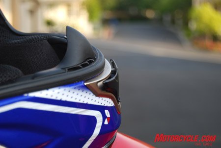 scorpion exo 1000 helmet review, Why the chinbar vent opens outward rather than simply sliding out of the way like the brow vent does is a mystery on a helmet that has good design everywhere else