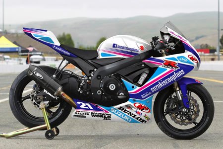 suzuki sponsors elena myers, Elena Myers Suzuki GSX R600 will feature a different user comment from the Suzuki Scoop Fans Facebook page on the gas tank