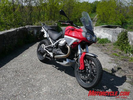 2008 moto guzzi stelvio review motorcycle com, The Stelvio s windshield and comfy seat are adjustable for height