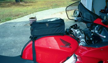 living with the vfr, A stuffed tankbag can take weight off the arms for more long distance comfort