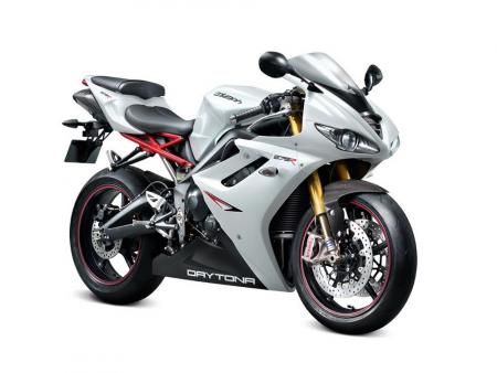 2011 triumph daytona 675r photos leaked, The red subframe stands out against the new white and black paint on the Triumph Daytona 675R