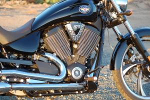 2010 victory vegas 8 ball review motorcycle com, The Freedom 100 engine shares many of the upgrades that were engineered into the Vision s 106 inch engine