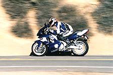 manufacturer overlooked and underrated 1426, The YZF 600 is one of the best all around bikes we ve ever thrown a leg over