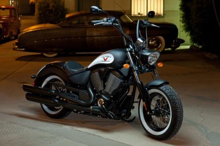 2012 victory high ball preview motorcycle com, Although the turnkey nature of the High Ball s style and attitude is likely the antithesis of the true bobber ethos the bike nevertheless artfully mimics the genre