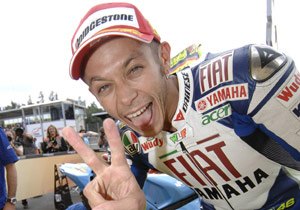 rossi outlasts stoner at brno, Valentino Rossi recorded his second straight win and fifth of the season