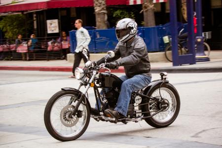 2012 cleveland cyclewerks tha heist review motorcycle com, Despite tha Heist s diminutive scale it supports full size riders with relative for a rigid comfort