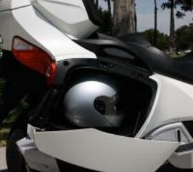 2011 can am spyder rt limited review video motorcycle com, All Spyder RTs boast 155 liters of storage capacity Throw in a Spyder trailer and that increases to 777 liters