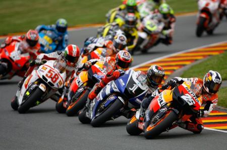 motogp 2011 sachsenring results, Jorge Lorenzo finds himself awash in a sea of Honda racers Photo by GEPA Pictures