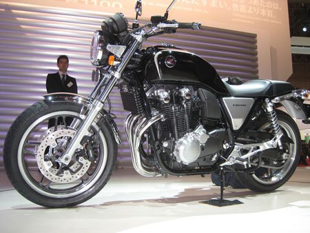2009 tokyo motor show report, Here s yet another cool motorcycle American riders won t be able to buy the new retro themed CB1100