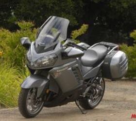 2008 kawasaki concours 14 motorcycle com, Here s the standard screen in its highest position