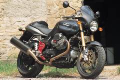moto guzzi v11 scura motorcycle com, A pair of 532cc cylinders spread 90 degrees looks and sounds beatifico which sounds Italian to us