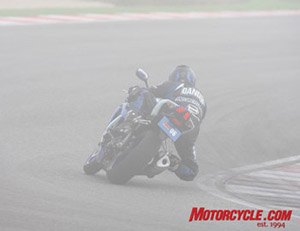 2008 suzuki gsx r600 review motorcycle com, Is the next corner a right hander or a left