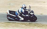 open superbikes 1997 motorcycle com, Associate Editor Mounce also turned his best lap times aboard the user friendly GSXR