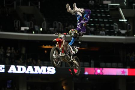 x games moto x takes downtown los angeles by storm, Nate Adams took home his first X Games gold since 2004 in Freestyle