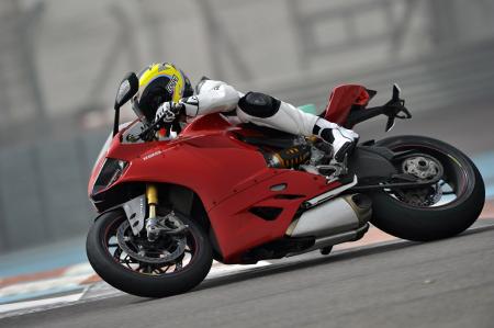 best motorcycles of 2012 motorcycle com, Ducati s 1199 Panigale is easily the most impressive new motorcycle seen in the past 12 months and it can really tear up a racetrack However our street testing reveals that all that glitters isn t necessarily gold